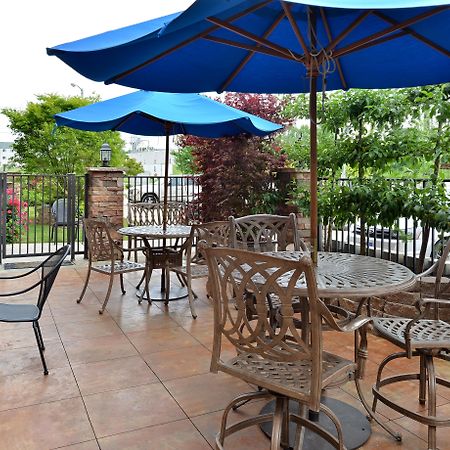 Holiday Inn Montgomery South Airport By Ihg Hope Hull Buitenkant foto